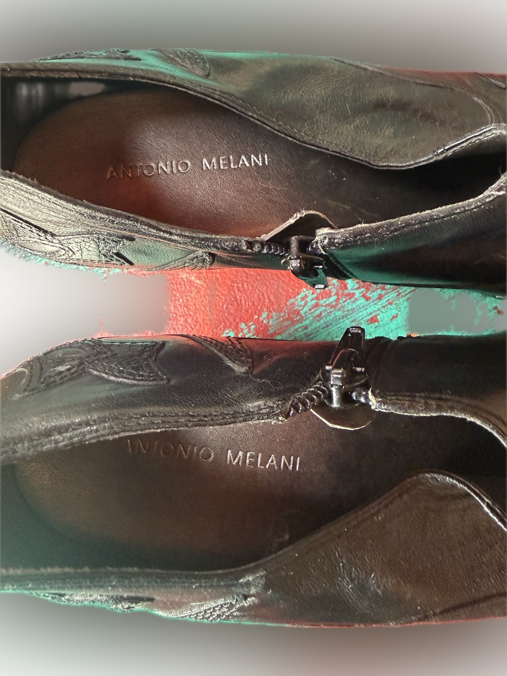 Antonio Melani Italian leather Western Inspired Black and metallic women’s shoe - Picture 5 of 6